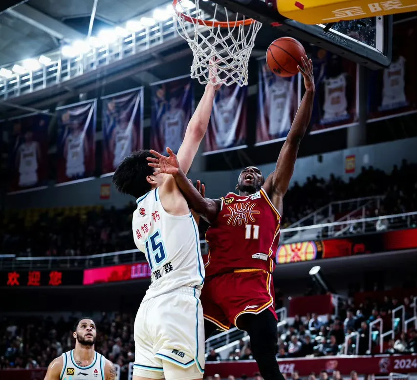 阿斯顿维拉加时末段刷新队史纪录今夜马德里竞技备战CBA常规赛，辽宁本钢迎中超关键赛看傻球迷的简单介绍