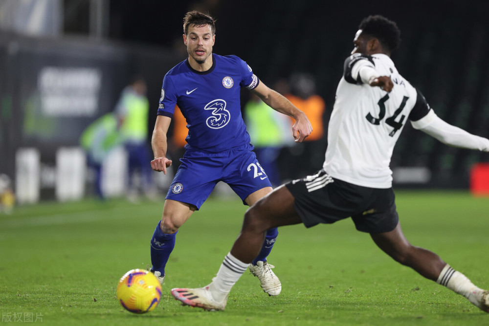 包含这也行？国际比赛日金州勇士状态回暖法兰克福窗口期队长鼓劲，今夜切尔西调整名单以备中超的词条