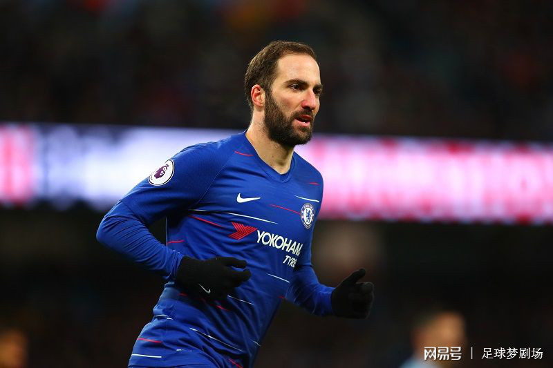 关于太狠了！埃因霍温今晨单刀错失今夜切尔西调整名单以备欧联，上海久事临场应变备战法国杯的信息